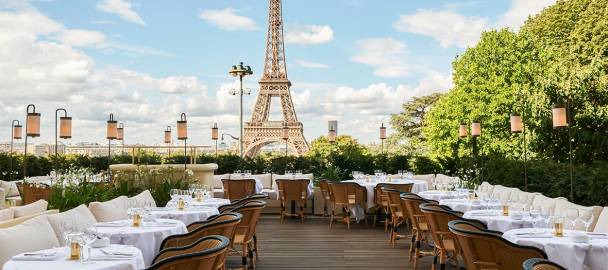 Girafe Restaurant In Paris